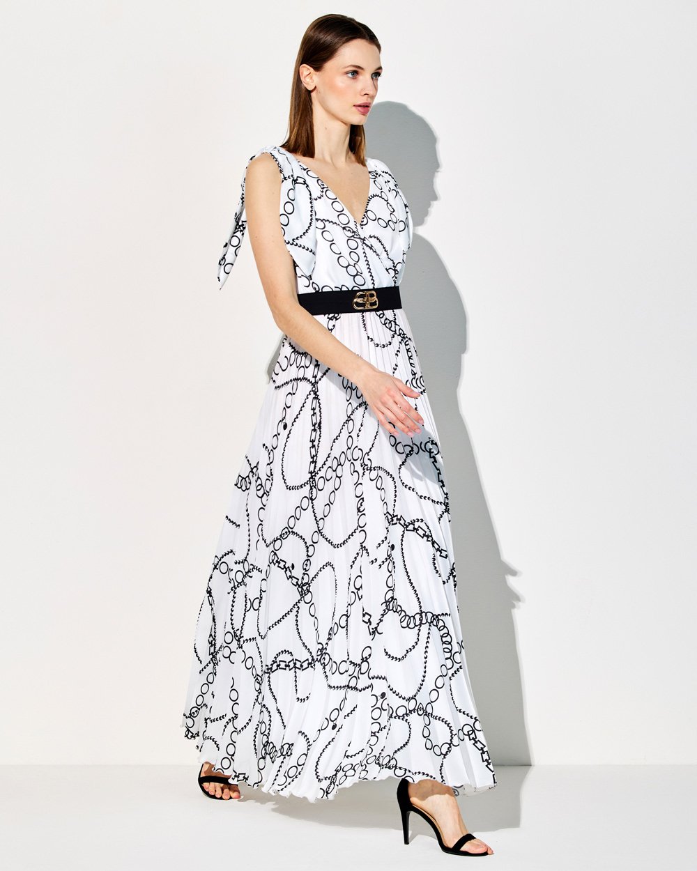 Φόρεμα maxi με σχέδιο αλυσίδες και ζώνη