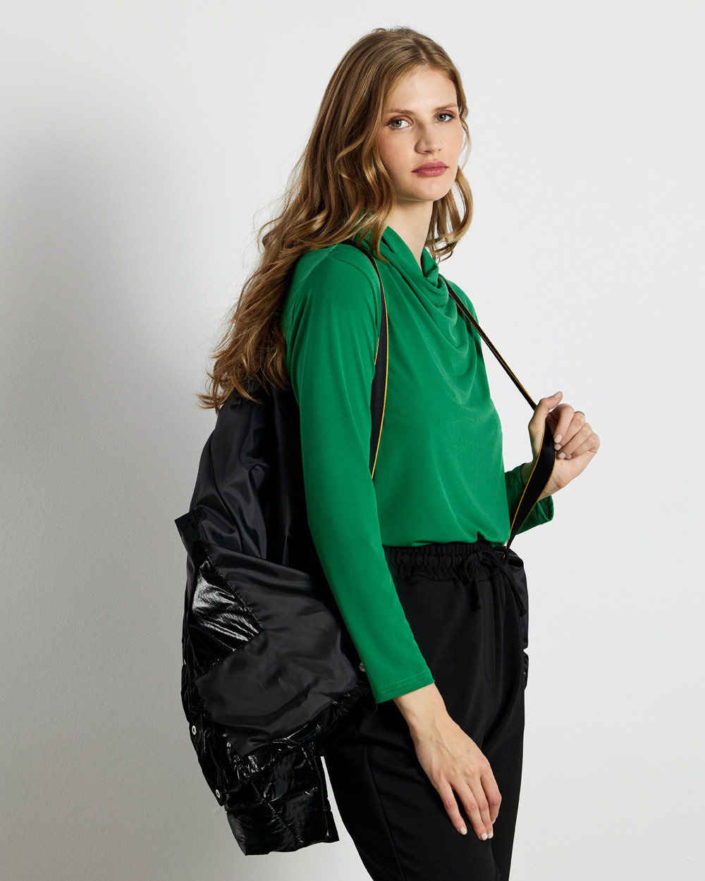 Μπουφάν κοντό καπιτονέ