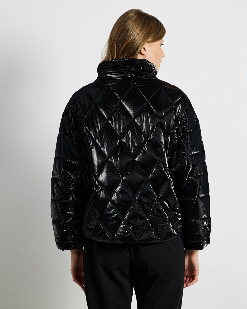 Μπουφάν κοντό καπιτονέ