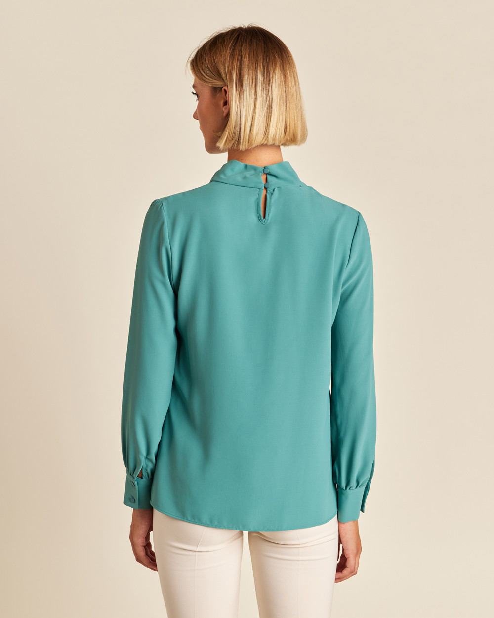 Μπλούζα με choker και πιέτες