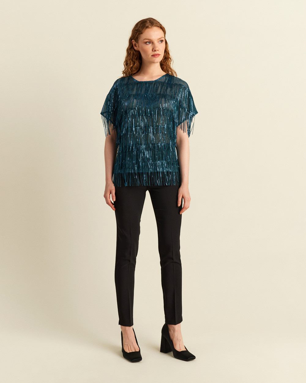 Μπλούζα με παγιέτες