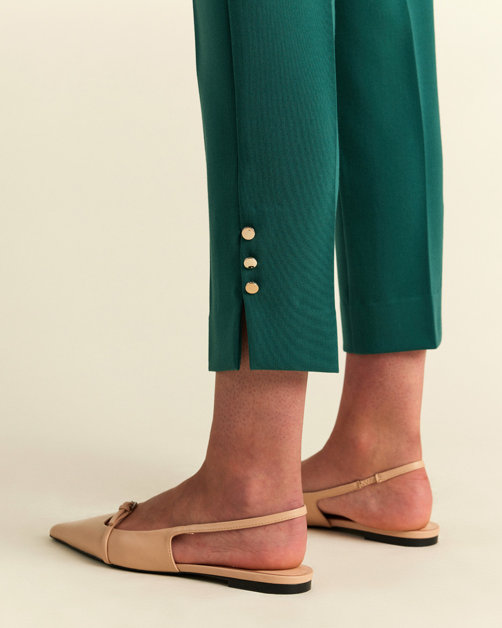 Παντελόνι κρεπ στενό