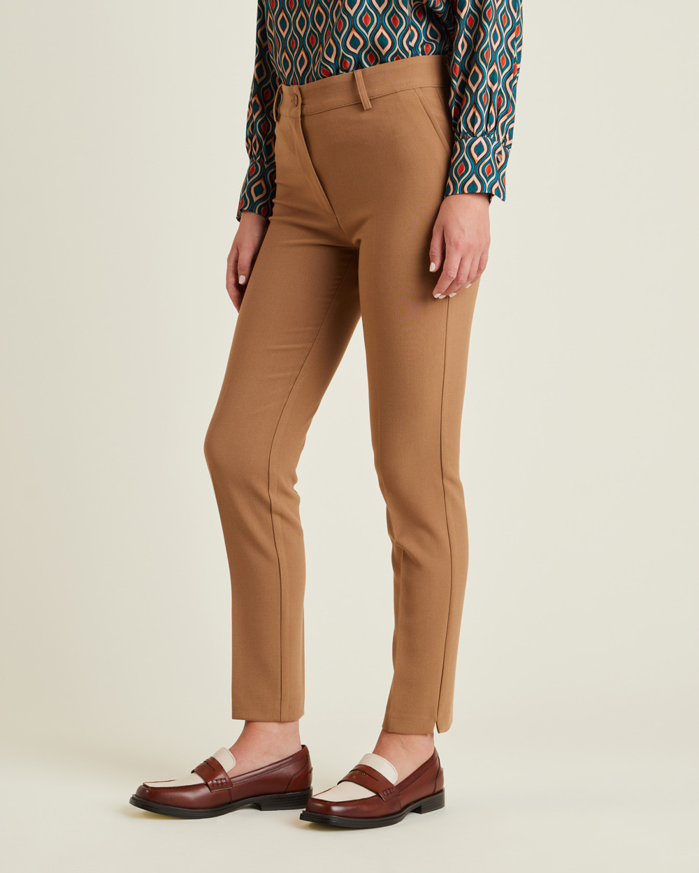 Παντελόνι κρεπ στενό