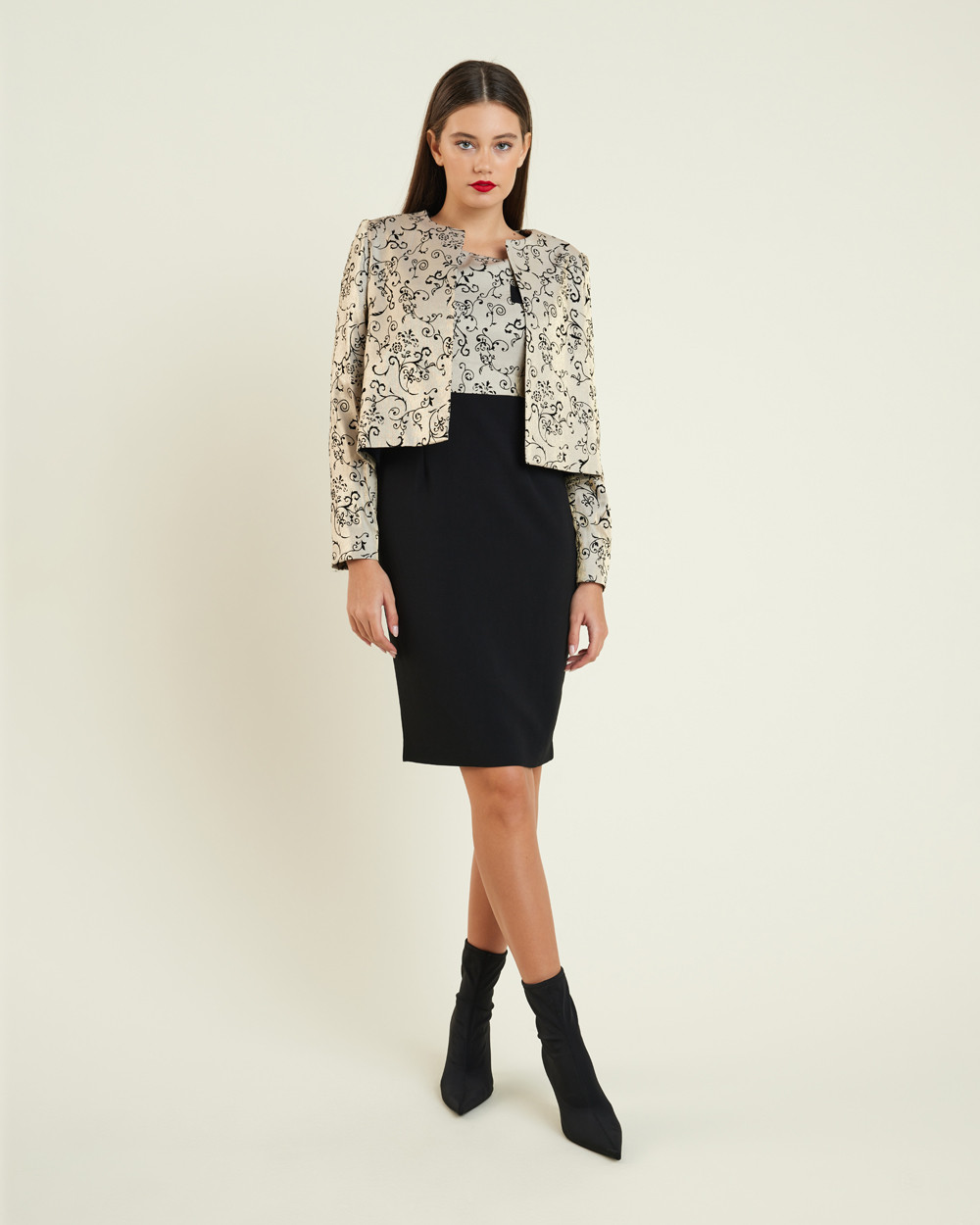 Σακάκι κοντό μπροκάρ