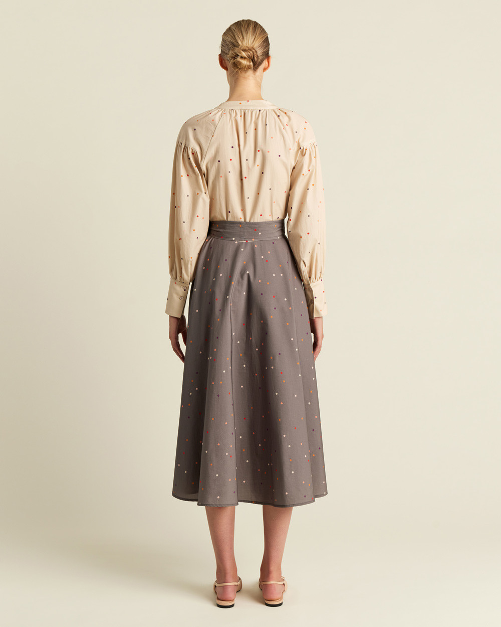 Φόρεμα πουά midi