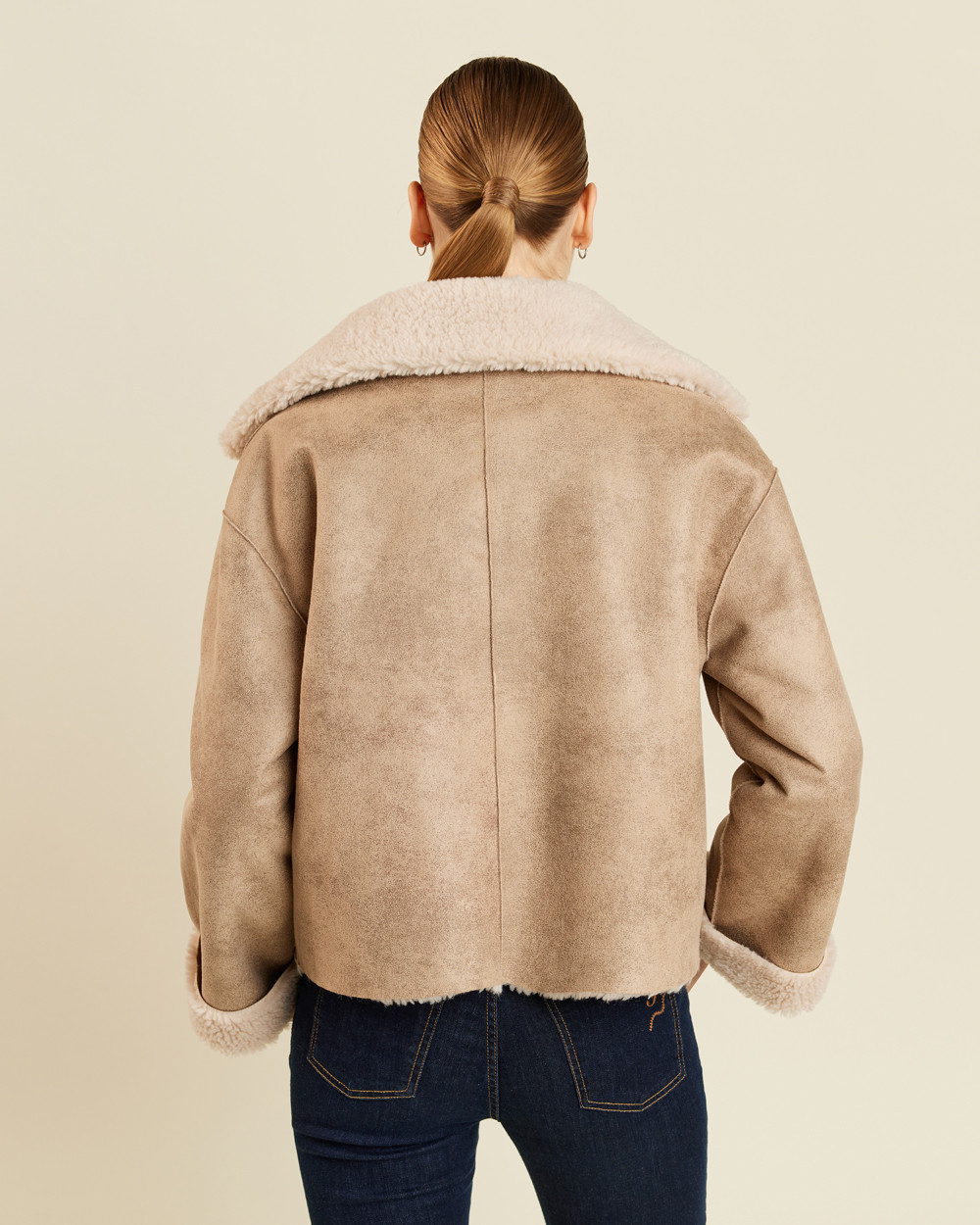 Μπουφάν κοντό σουέντ διπλής όψης