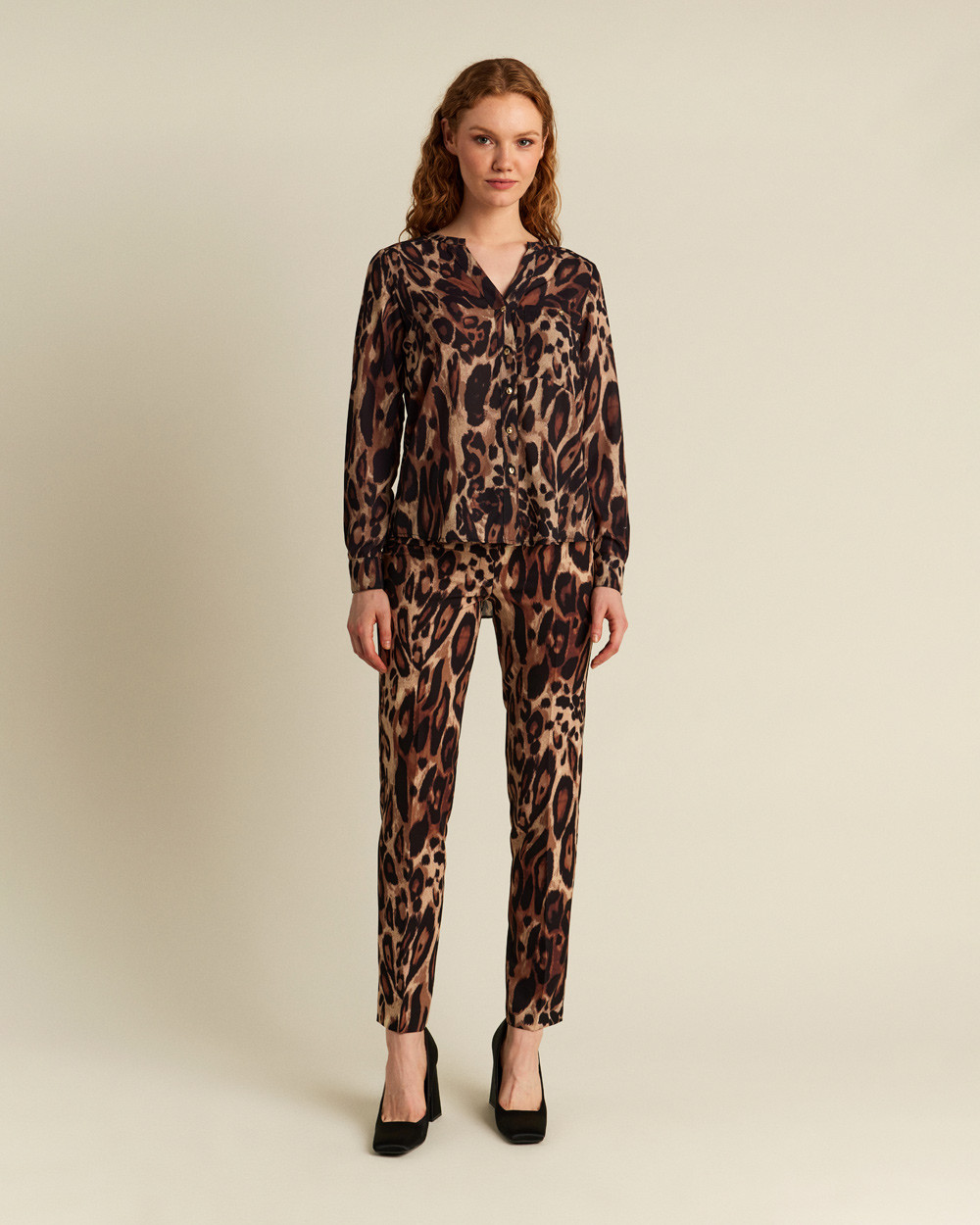 Πουκάμισο με "V" animal print
