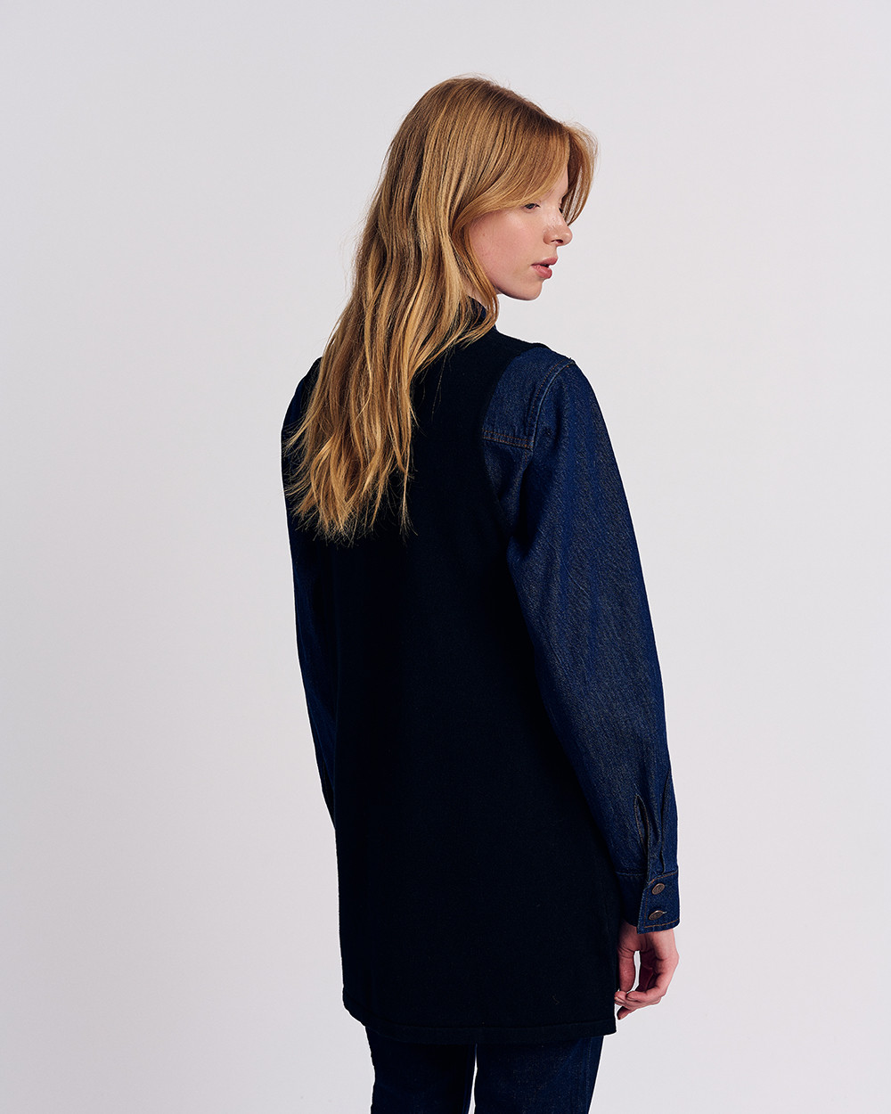 Πλεκτή ζακέτα μακριά αμάνικη