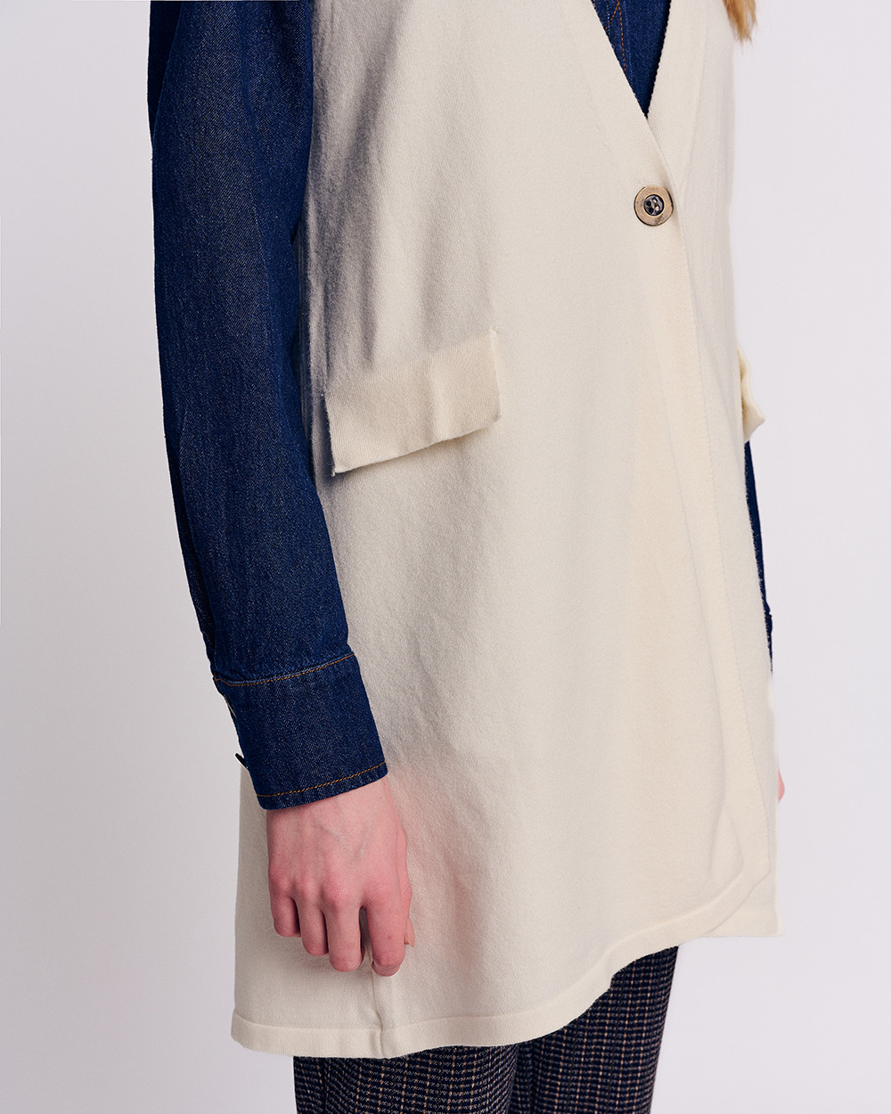 Πλεκτή ζακέτα μακριά αμάνικη