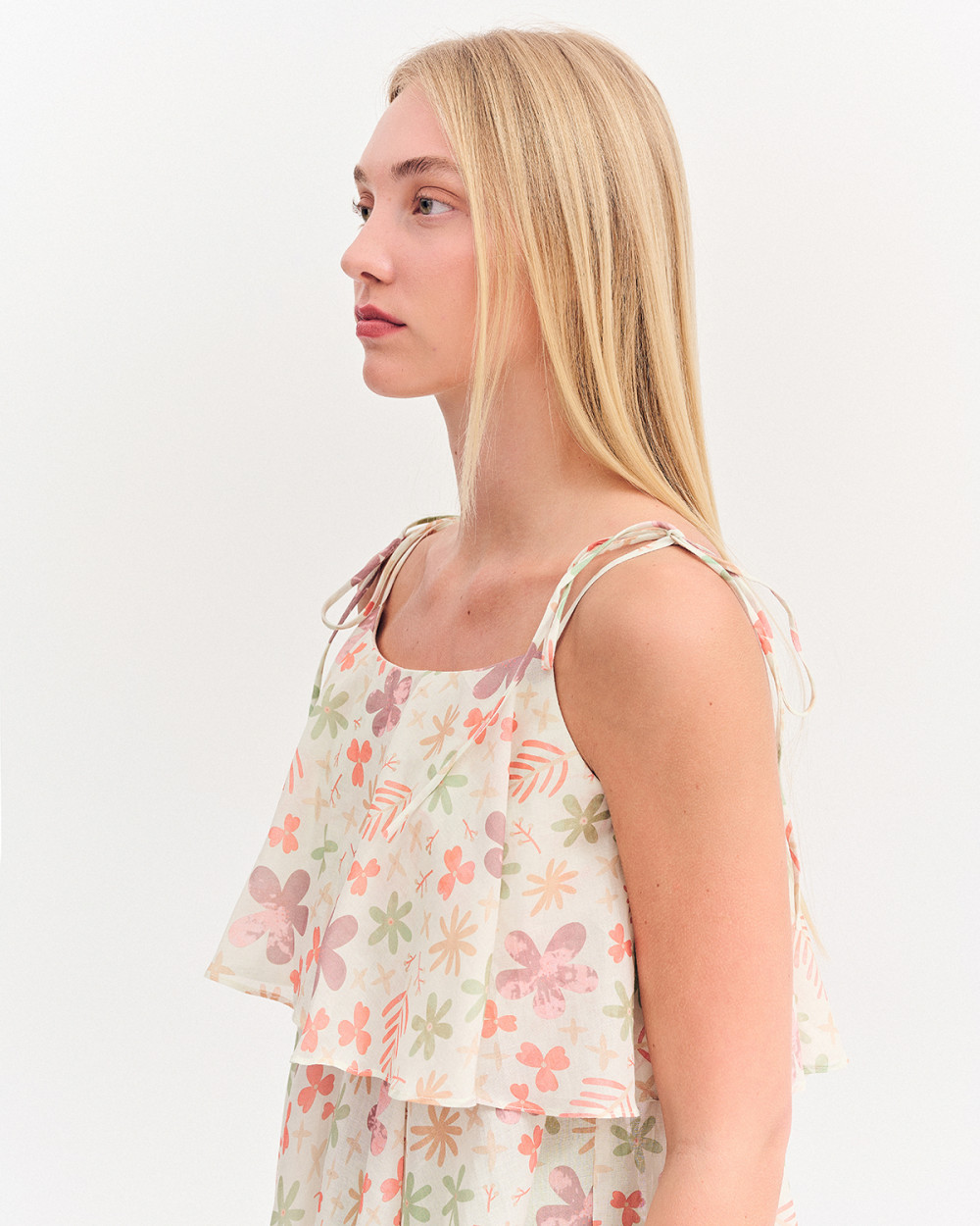Μπλούζα crop floral Case Study