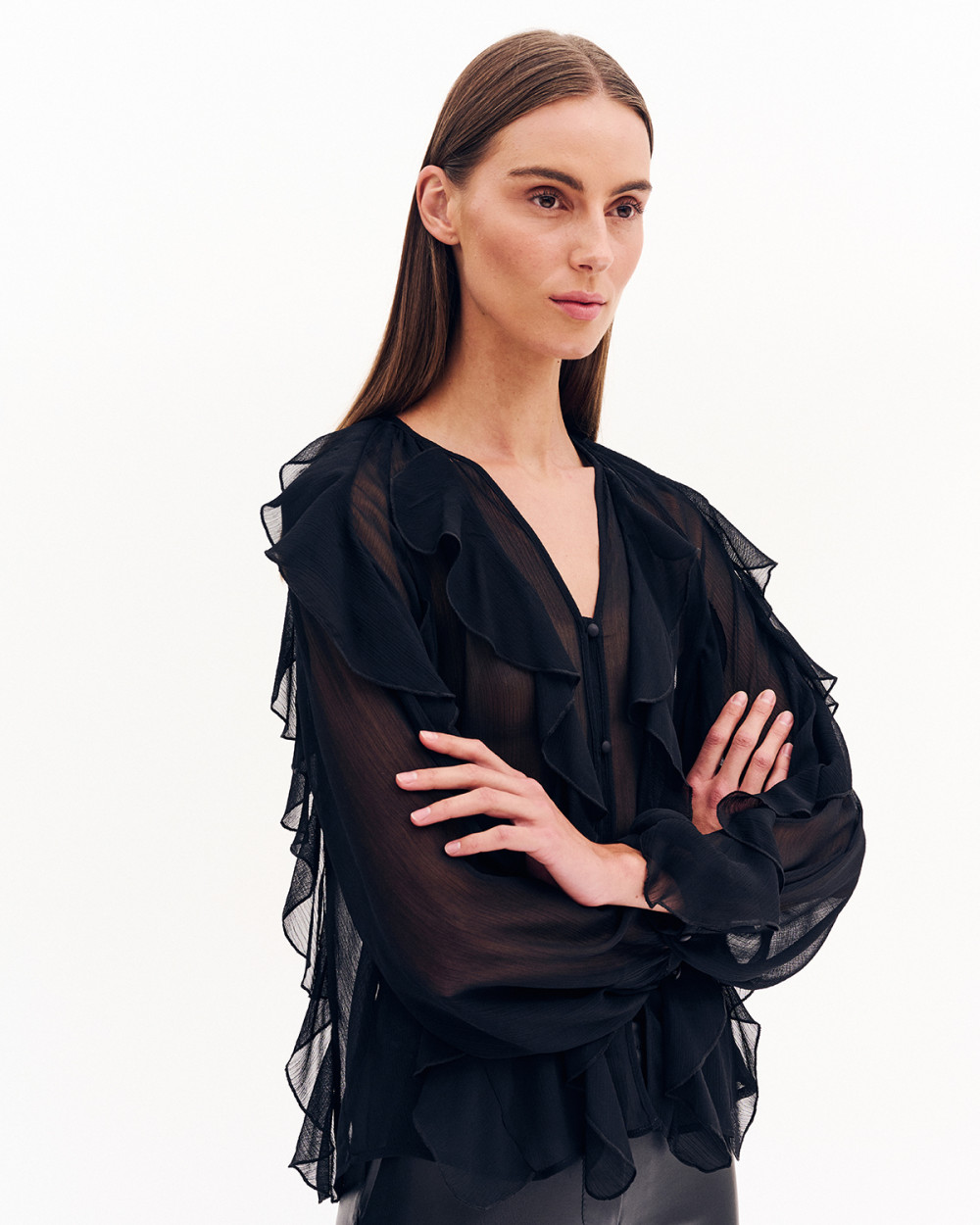 Μπλούζα V διαφάνεια με βολάν