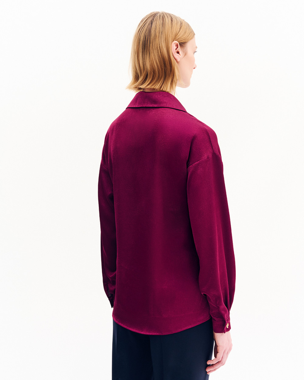 Μπλούζα satin με γιακά