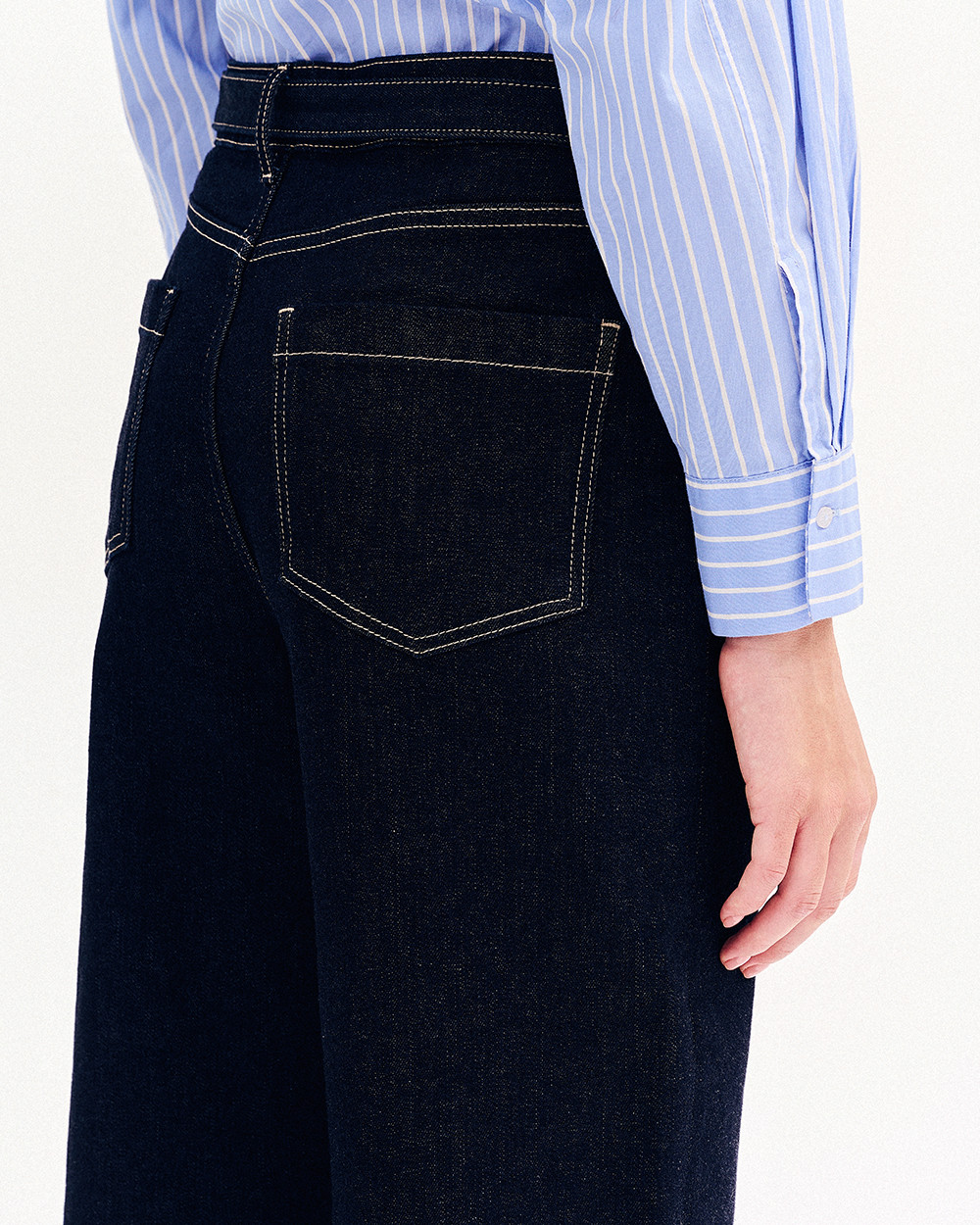 Παντελόνι τζιν ισόφαρδο με ζώνη