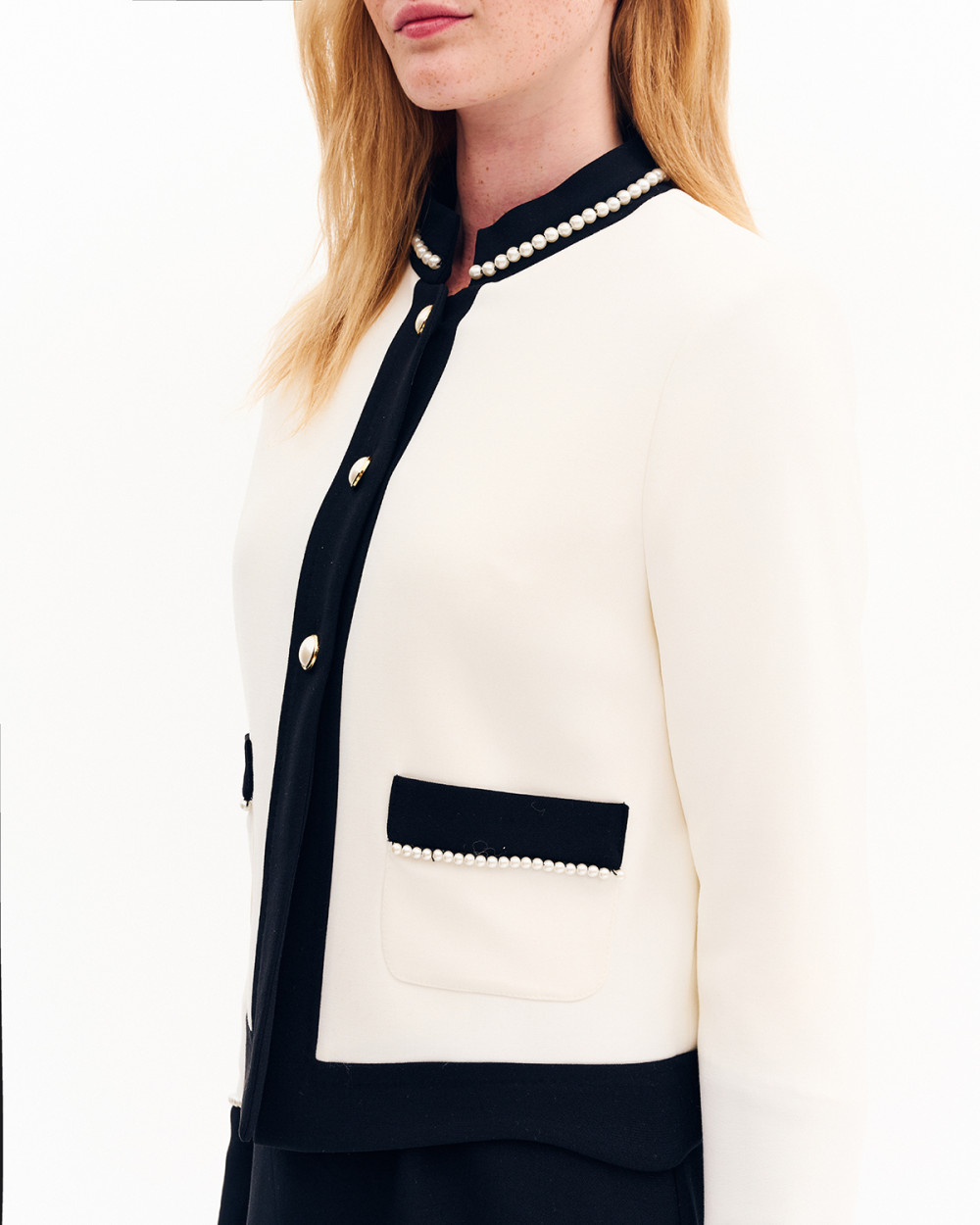 Σακάκι κοντό με πέρλες