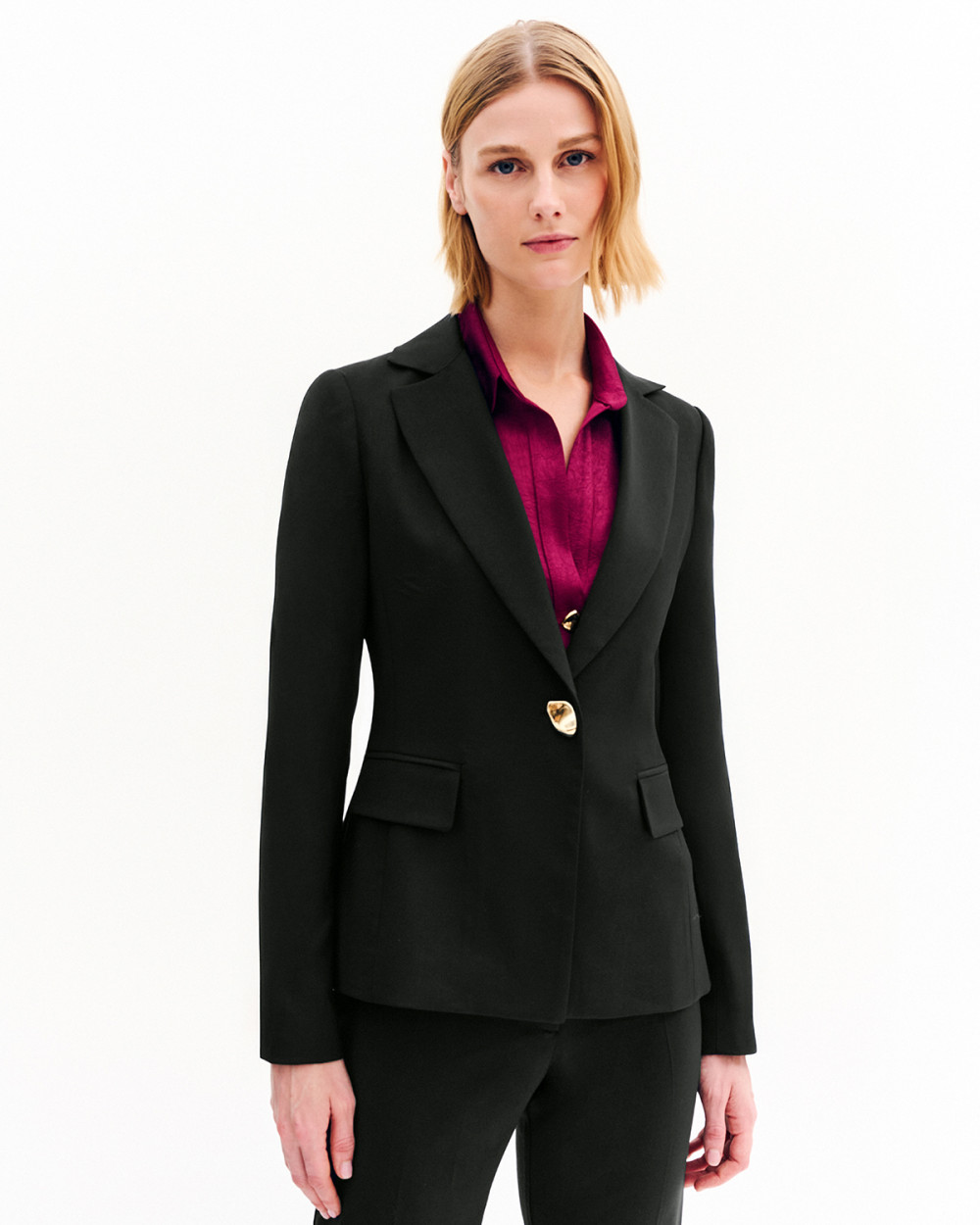 Σακάκι μάλλινο μεσάτο κοντό