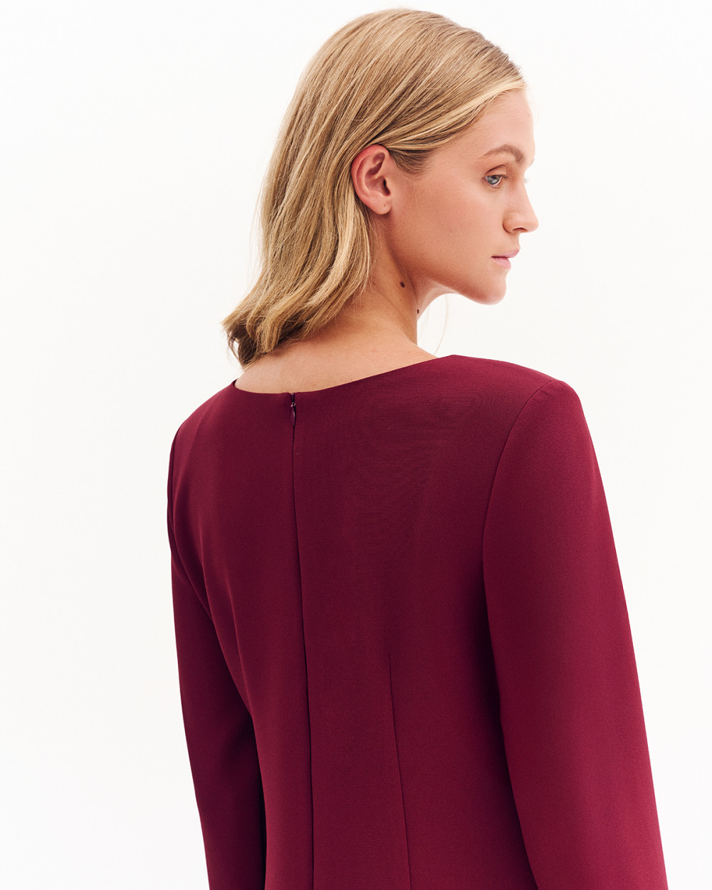 Φόρεμα κρεπ pencil