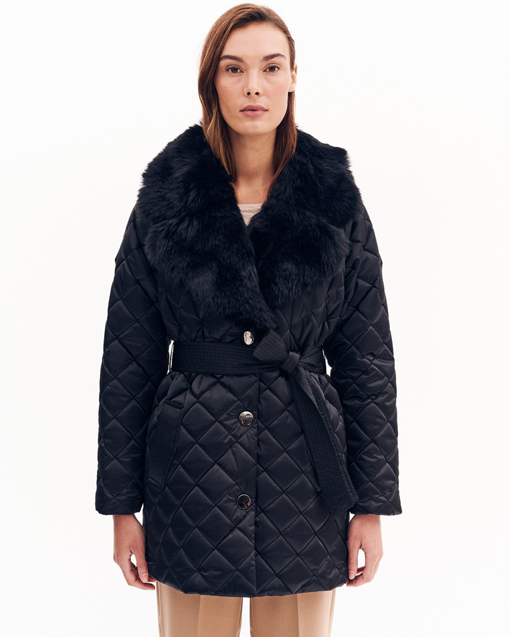 Μπουφάν καπιτονέ με γούνα