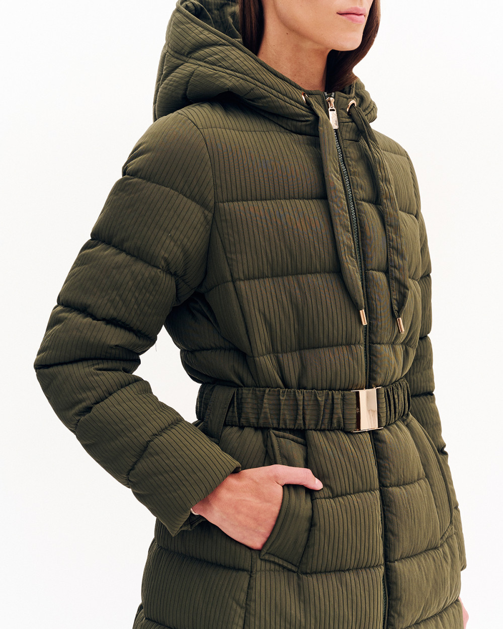 Μπουφάν με κουκούλα και ζώνη