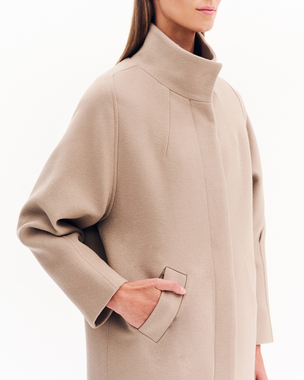 Παλτό με όρθιο λαιμό