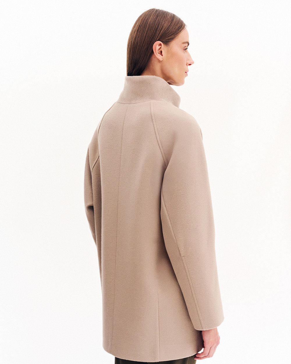 Παλτό με όρθιο λαιμό