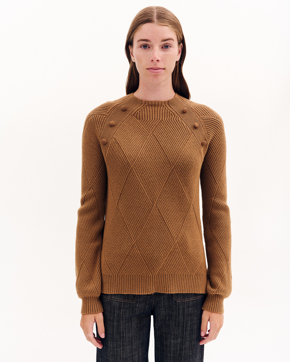 Πλεκτή μπλούζα με χαμηλό ζιβάγκο