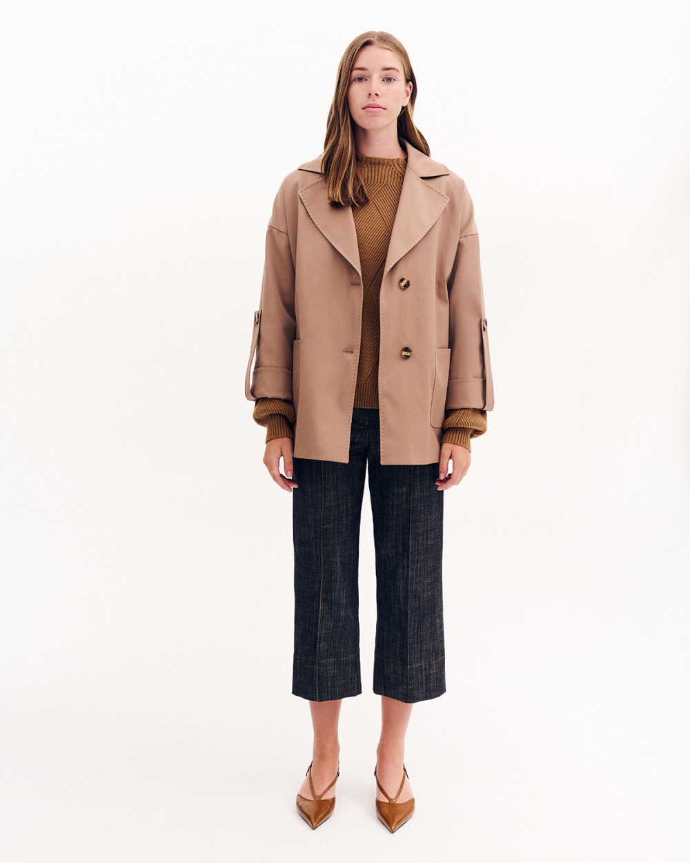 Πλεκτή μπλούζα με χαμηλό ζιβάγκο