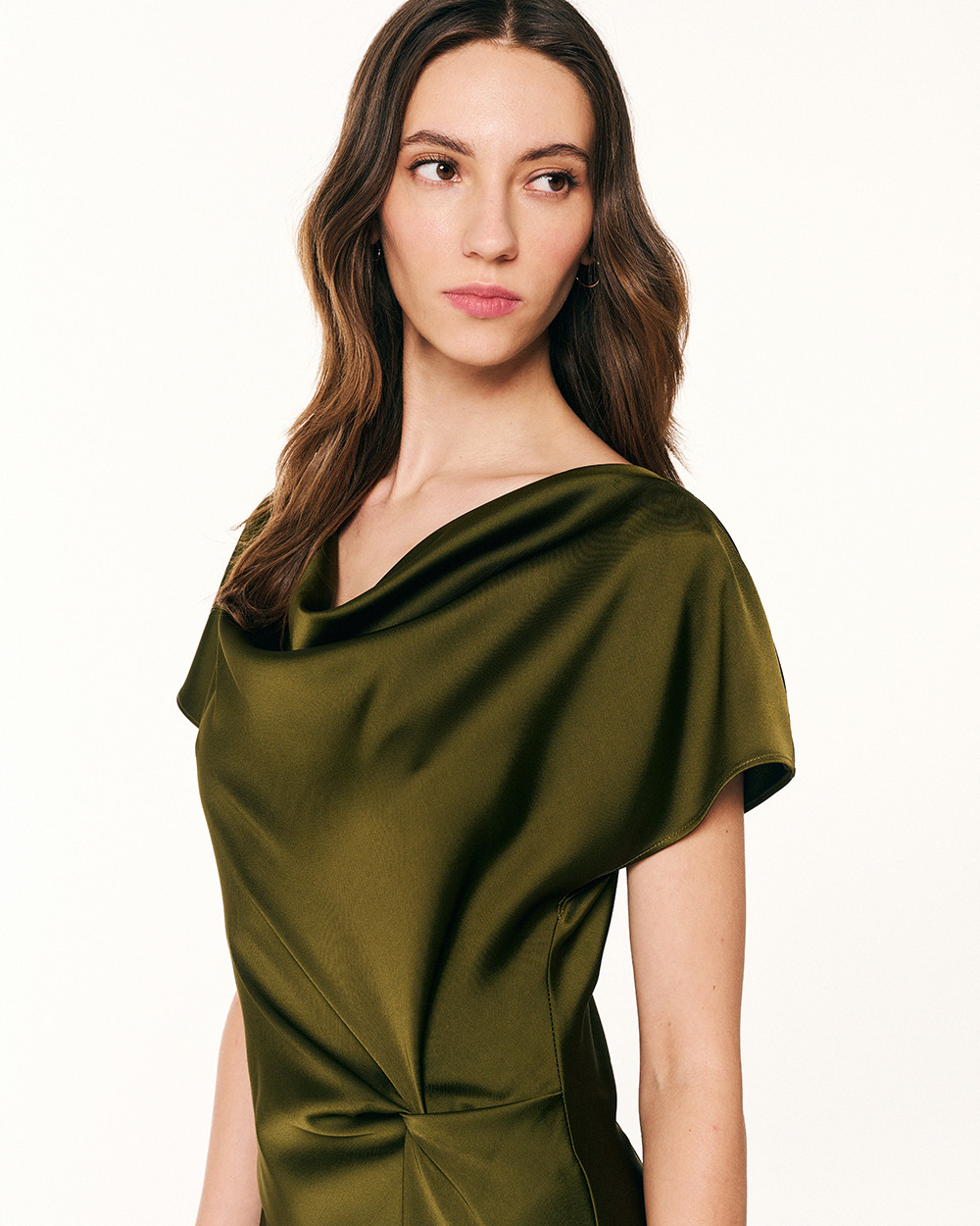 Φόρεμα satin midi με ντραπέ