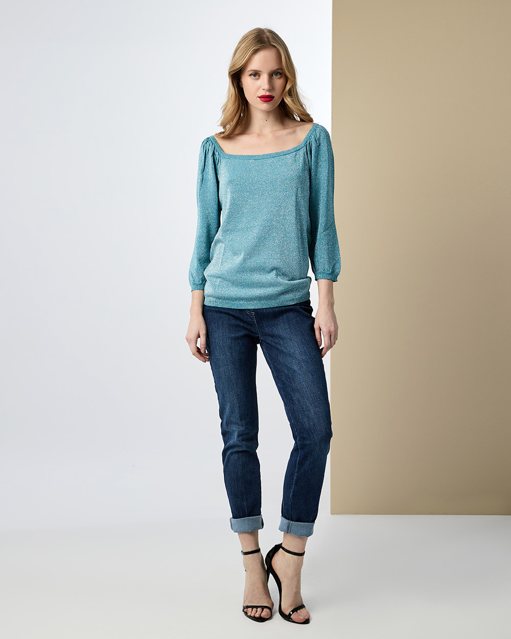 KNITTED BLOUSE