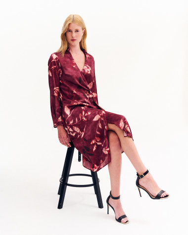 Φόρεμα satin midi φάκελος