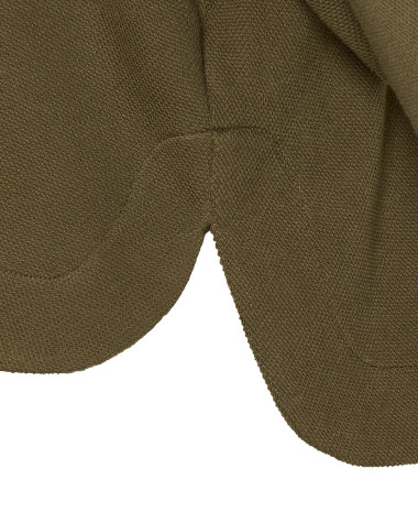 Μπλούζα με επωμίδες Case Study